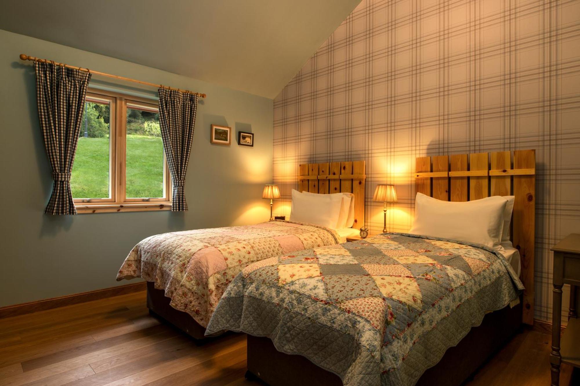Black Sheep Hotels Cabins スピーン・ブリッジ エクステリア 写真